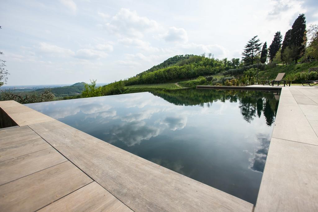 Agriturismo Le Volpi Baone ภายนอก รูปภาพ